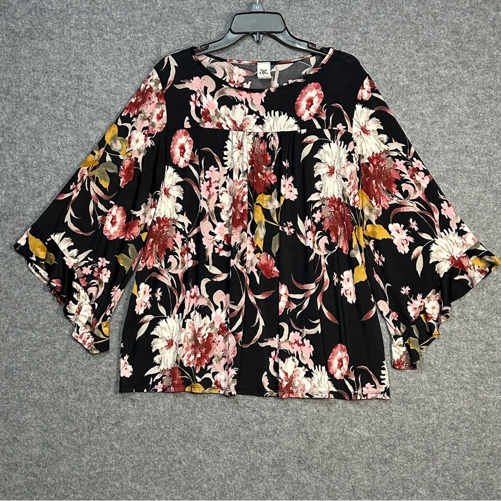 Sew In Love Floral M Boutique Top Black Pink Ruffle Bell Sleeve Flowy Peasant